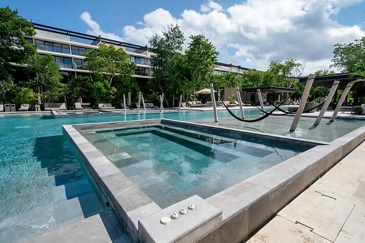 New & Exclusive Apartment In Quiet Playacar Pool Gym contacts